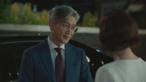 Episode 10 Un ours dans sa grotte