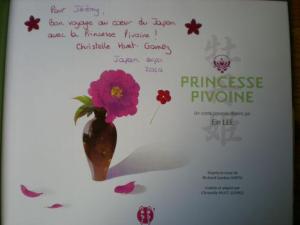 Ein LEE - Princesse Pivoine
